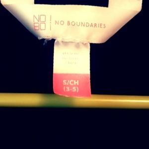 Quarter sleeve shirt